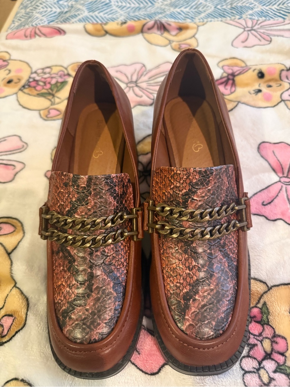 BareTraps Brown Croc-Print Chain Loafers New 7
